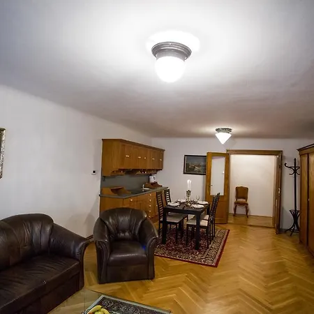 Apartment Ztracena 8 *